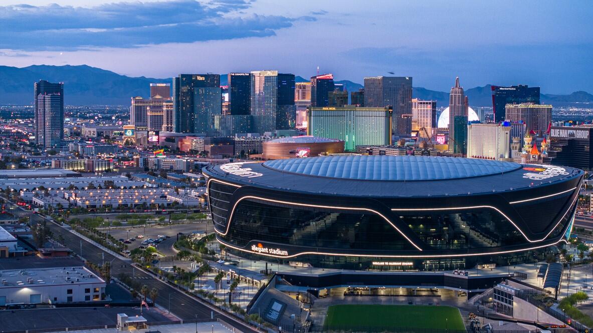  Allegiant Stadium 